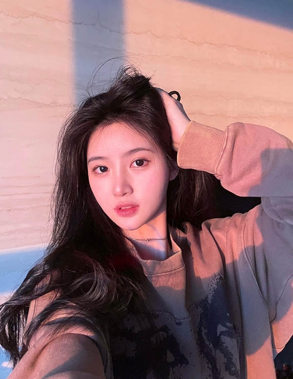 旧金山外围女经纪人